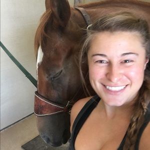 Meet your Posher, Brianna